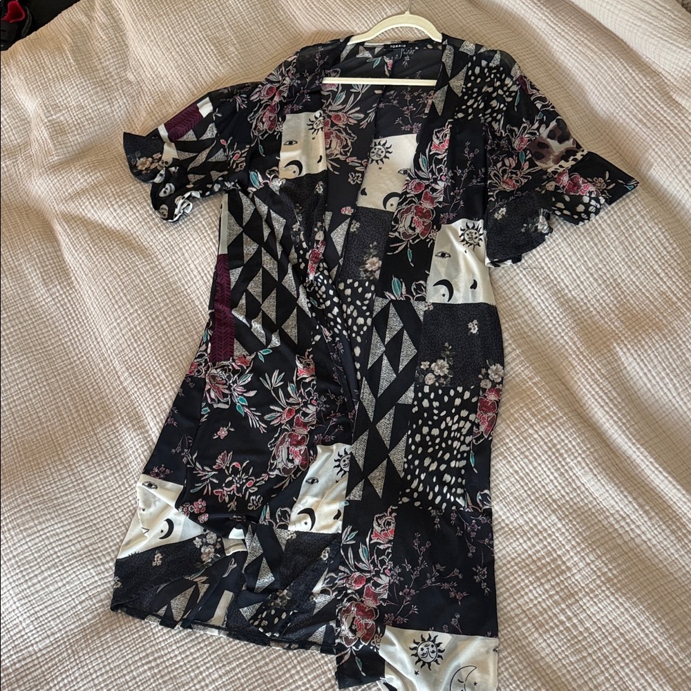 torrid Black Floral Patchwork Open Cardigan with Teal Accents